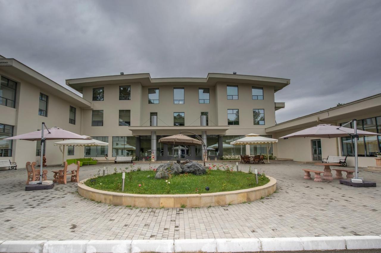 Chukhur Gabala Museum Hotel Exterior photo